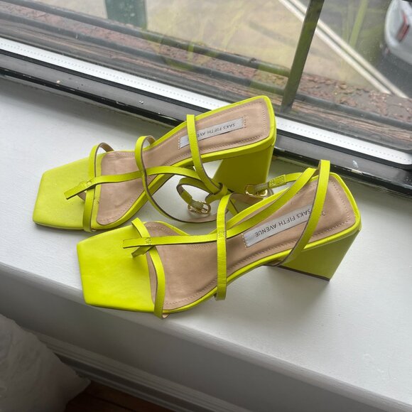 Saks Fifth Avenue Neon Yellow Heels - Picture 11 of 13